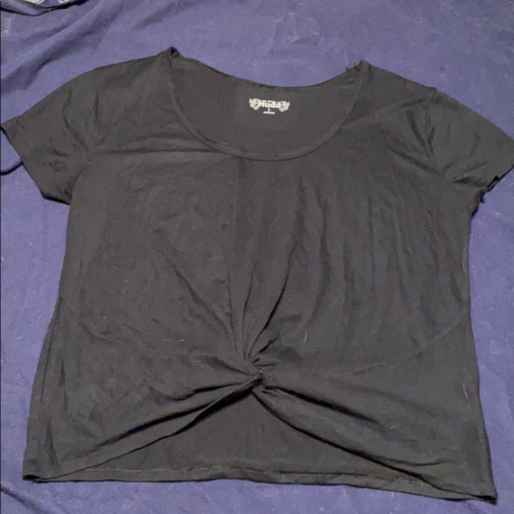Black Tee Crop Top